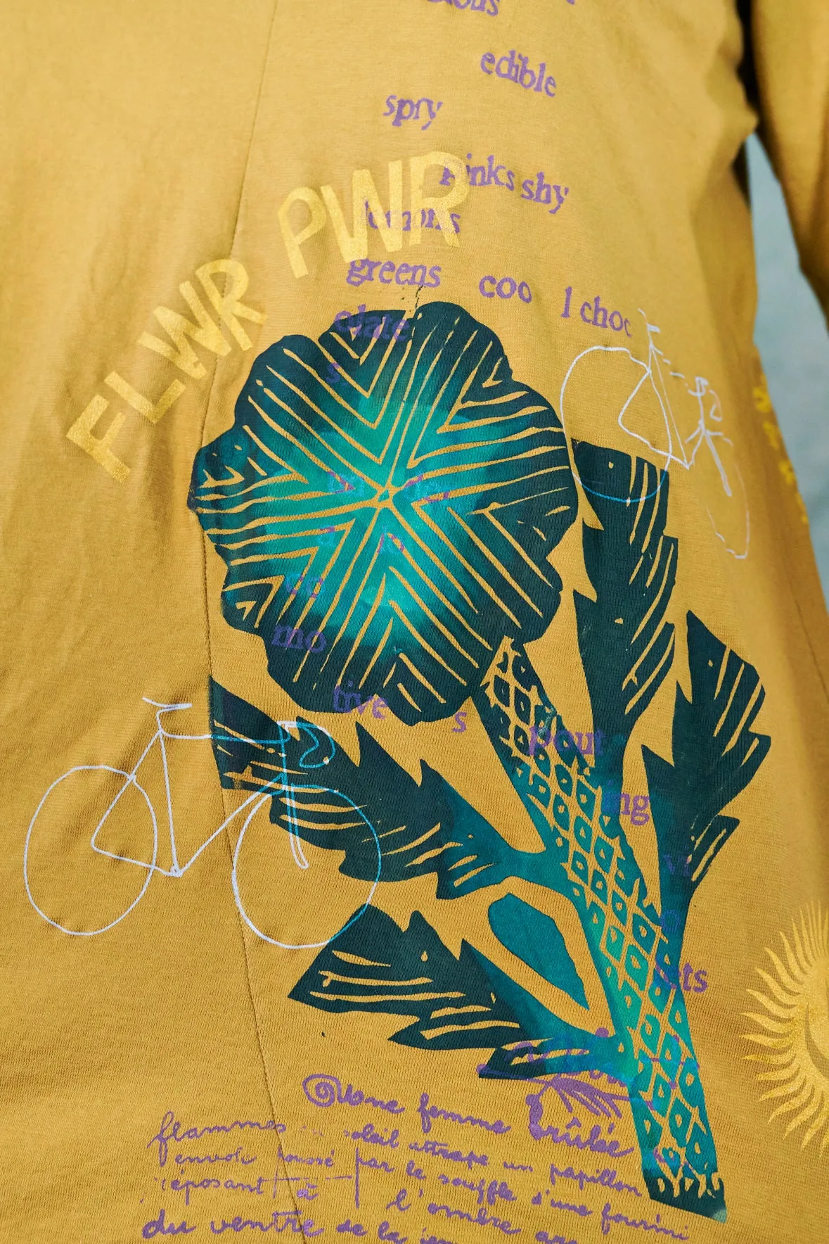 1207-Sunny Day Top- Dill Flower-P