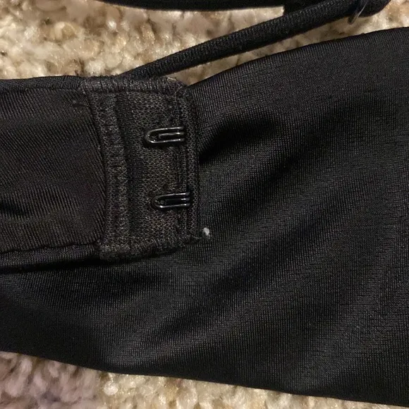 2 victoria secret push up bras
