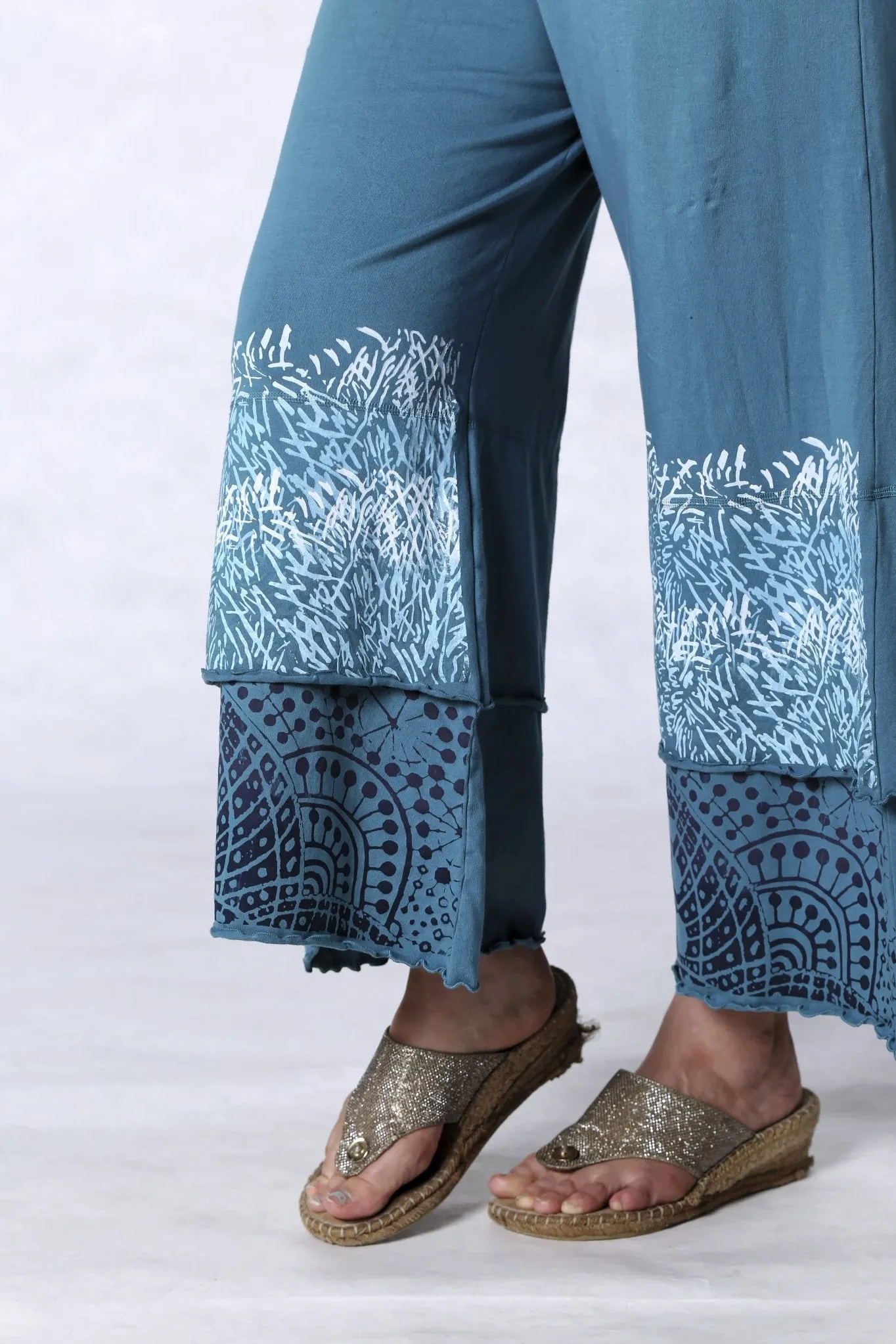 3239-Wide Petaloon-Teal-P