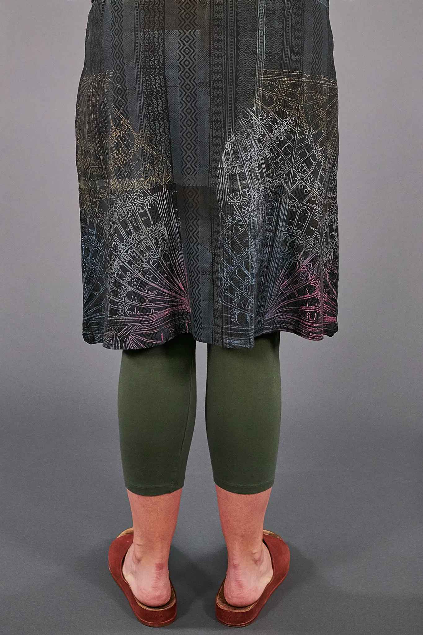 4169 Layer Skirt-Black-Stained Glass