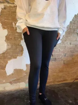 Anchored Pocket Black CAPRI Leggings WITH POCKETS