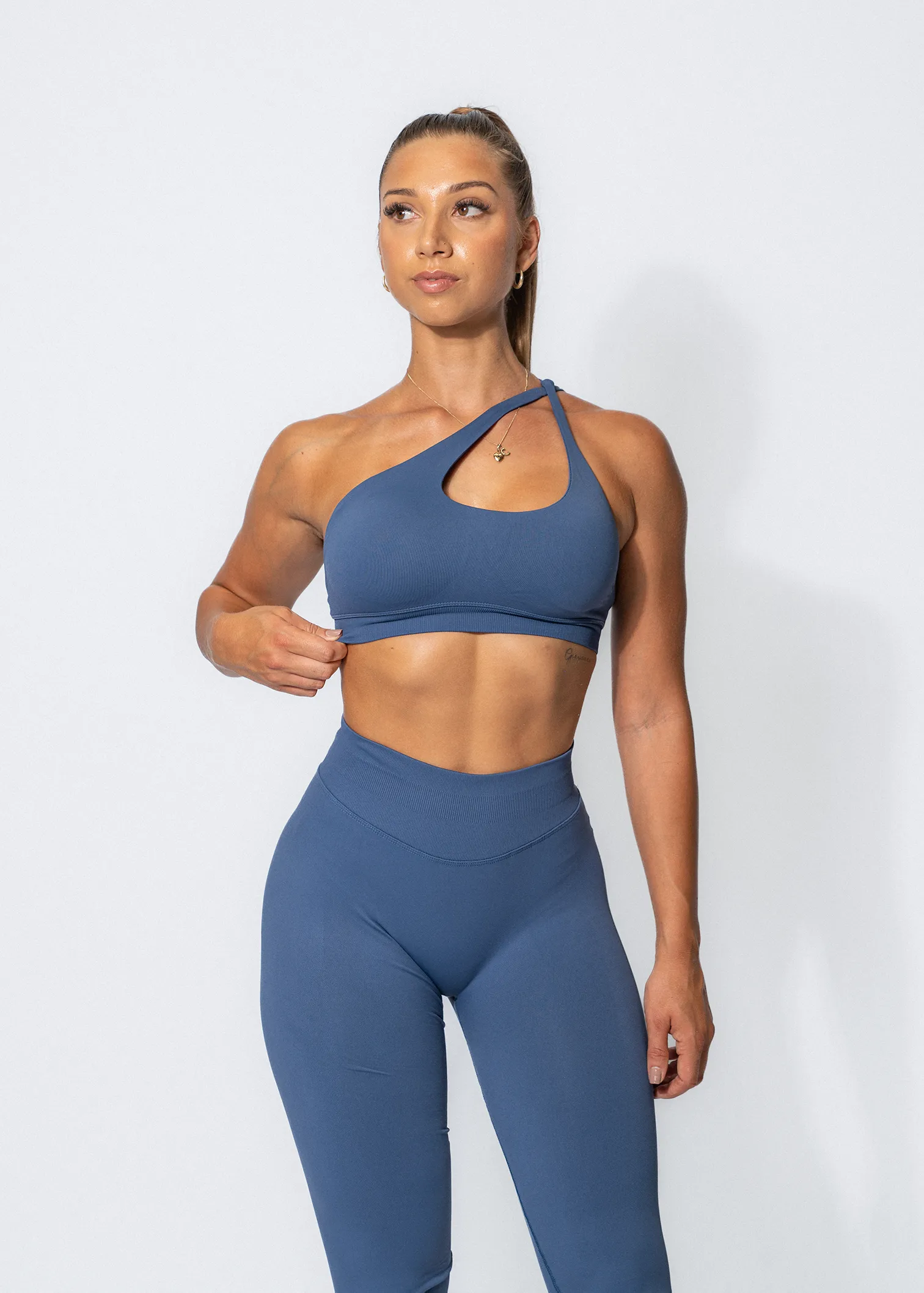 BALANCE ONE SHOULDER SPORTS BRA - NAVY BLUE