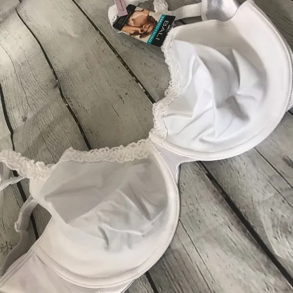 BALI BRAS 3 BRAND NEW