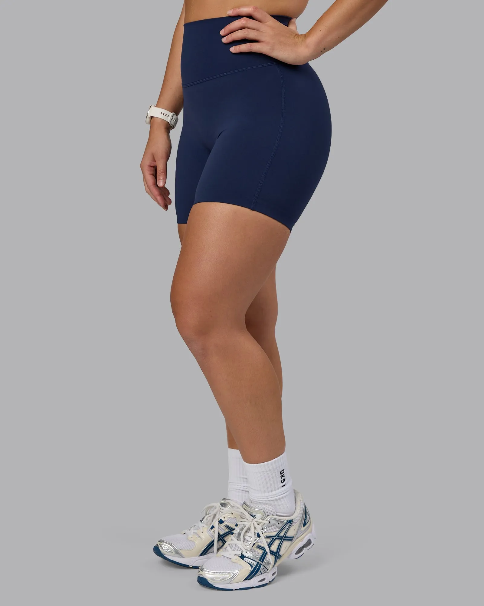 Elixir Mid Short Tight - Future Navy