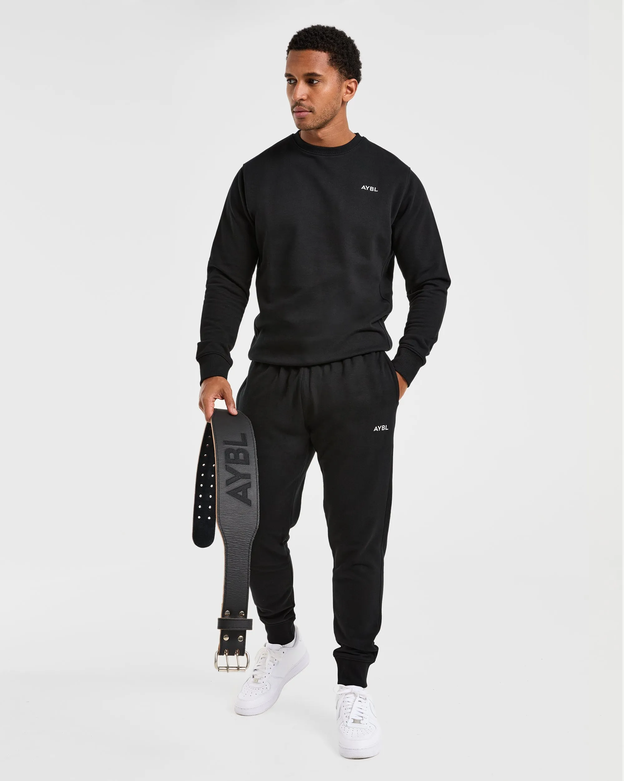 Essential Lightweight Sweater - Schwarz