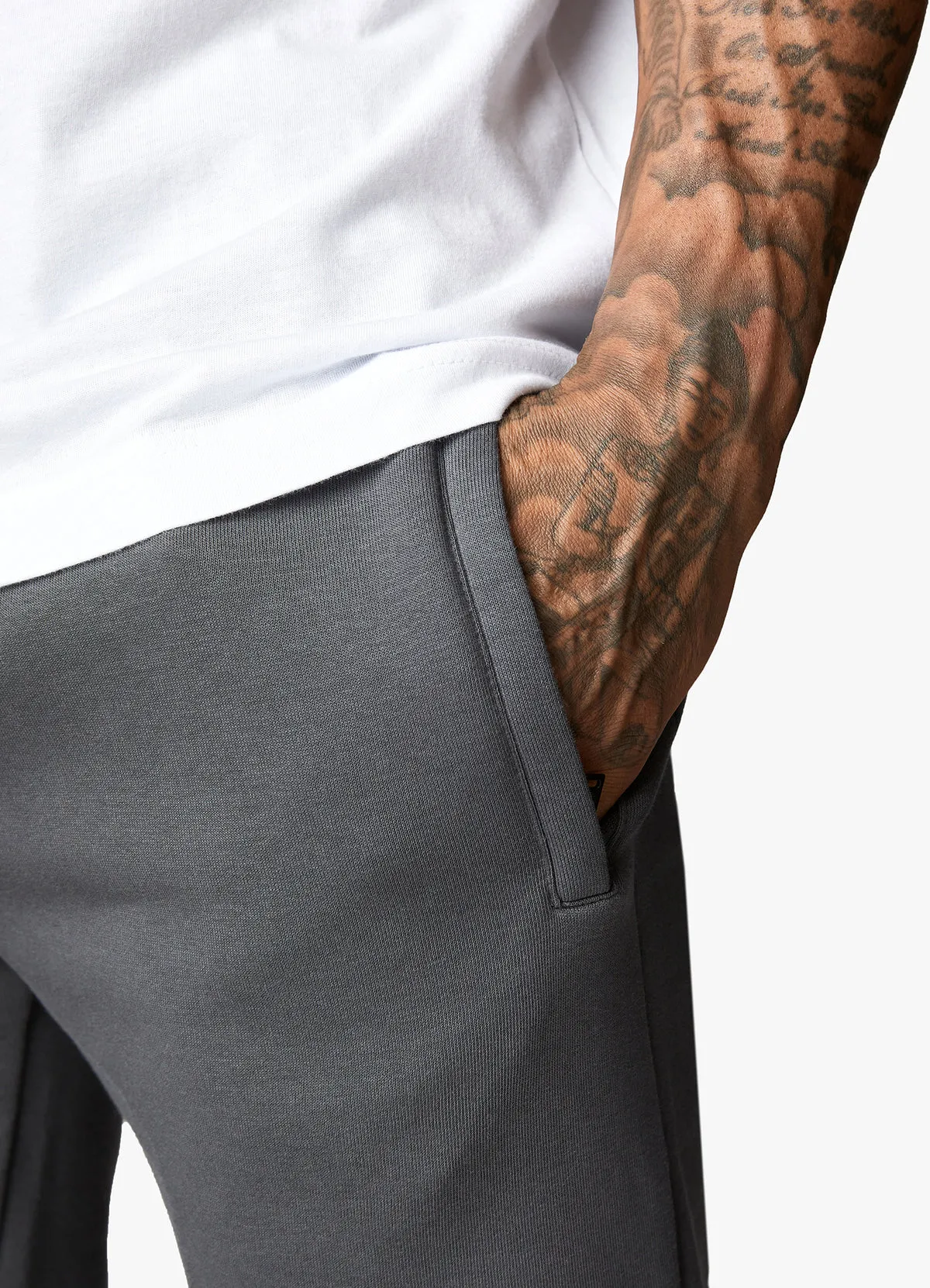 Gym King Covert Linear Logo Jogger Dark Pewter