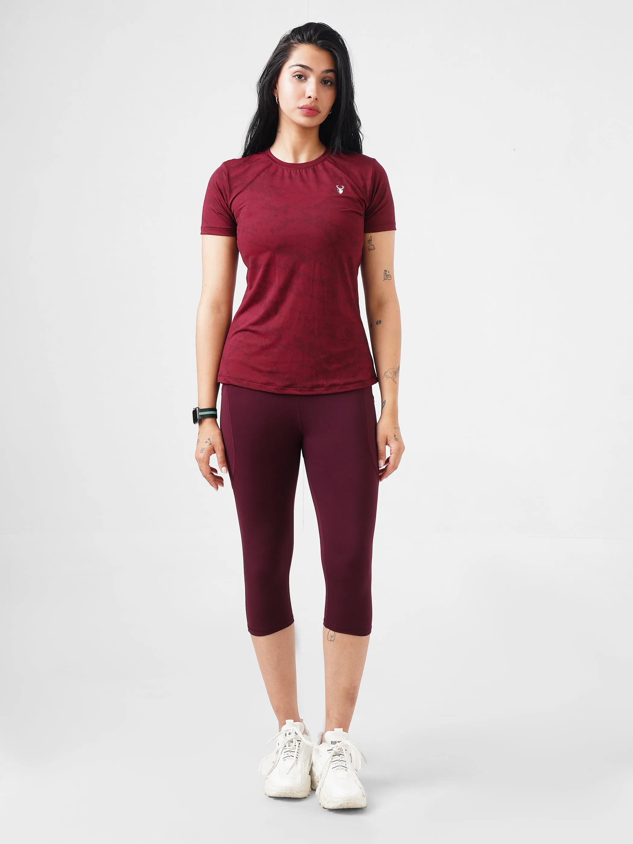 Leera Cropped Capri Pocket Legging in Maroon