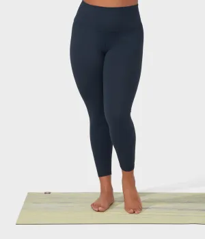 Manduka Apparel - Women's Foundation Legging - High Rise 7/8 W/Media Pocket - Navy