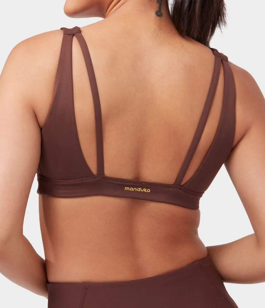 Manduka Apparel - Women's Presence Bra - Deeply Rooted Brown