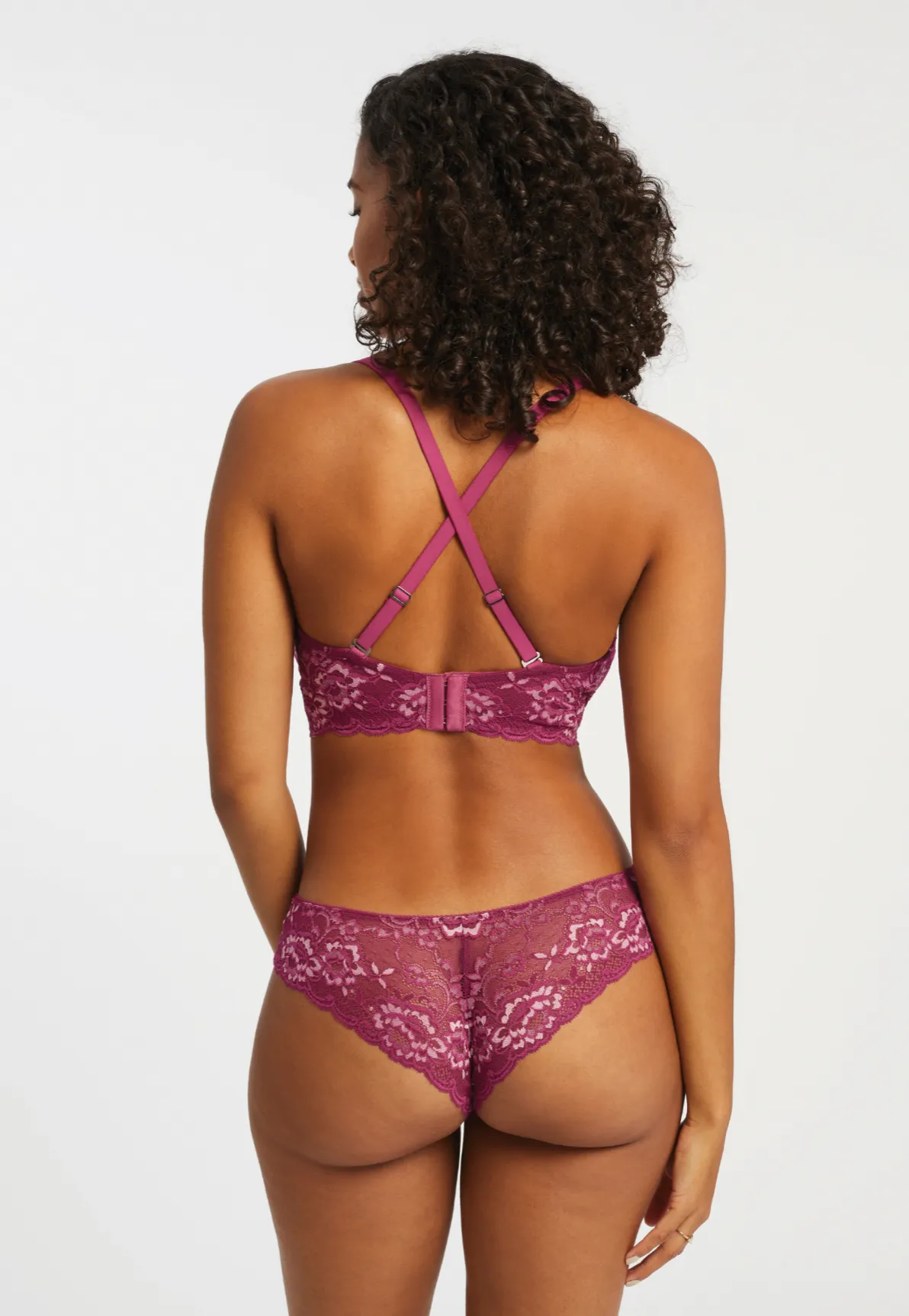 Muse Full Cup in Cranberry/Rose