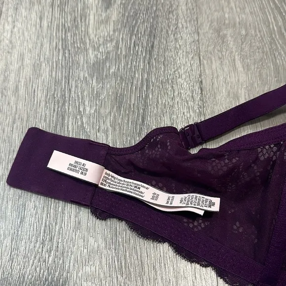 NWT Victoria’s Secret 36DDD Bra Plum Deep Purple Women’s Bra