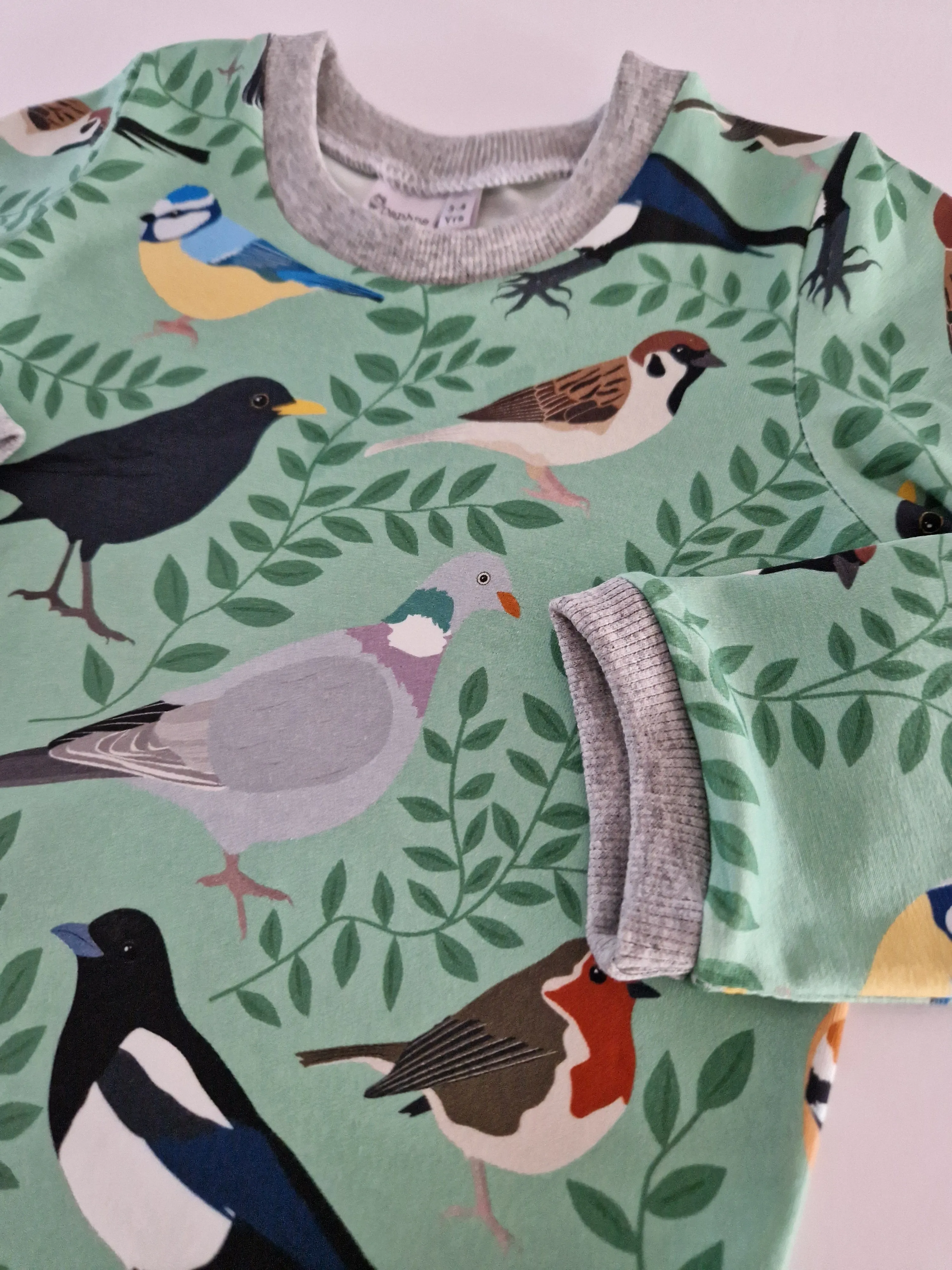 Organic Garden Birds T-shirt