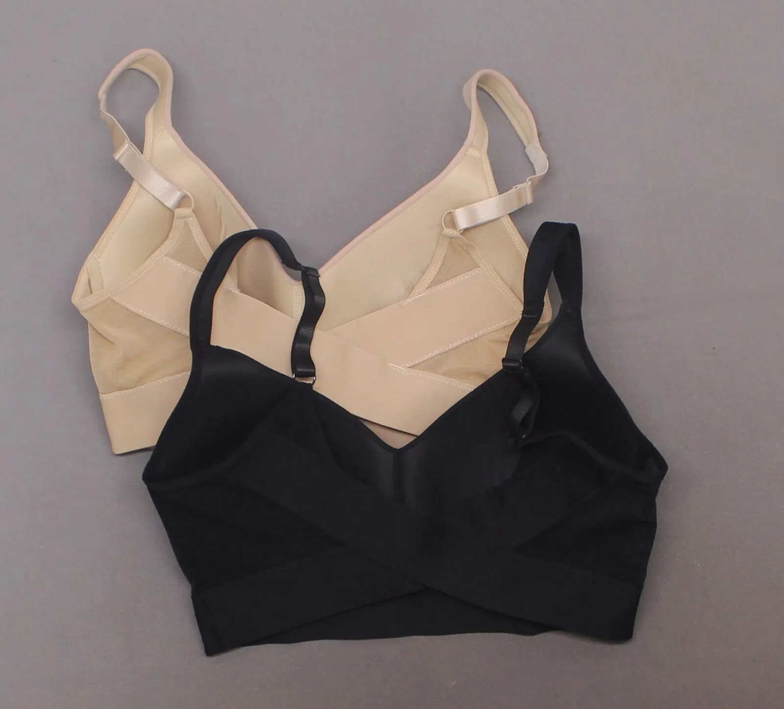 Rhonda Shear 2 Pack Molded Cup Bras With Mesh Back Detail