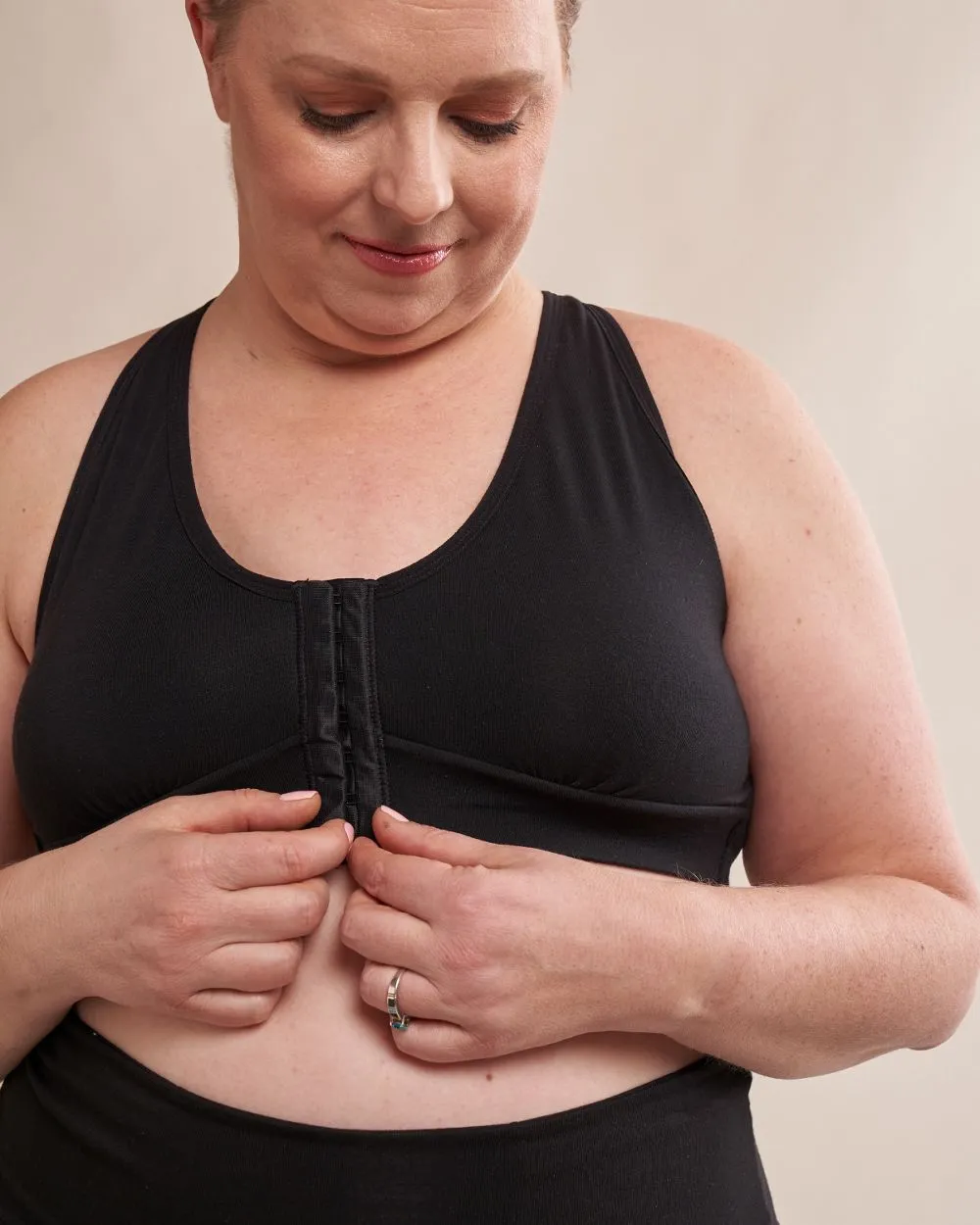 Rora Pocketed Front Close Bralette