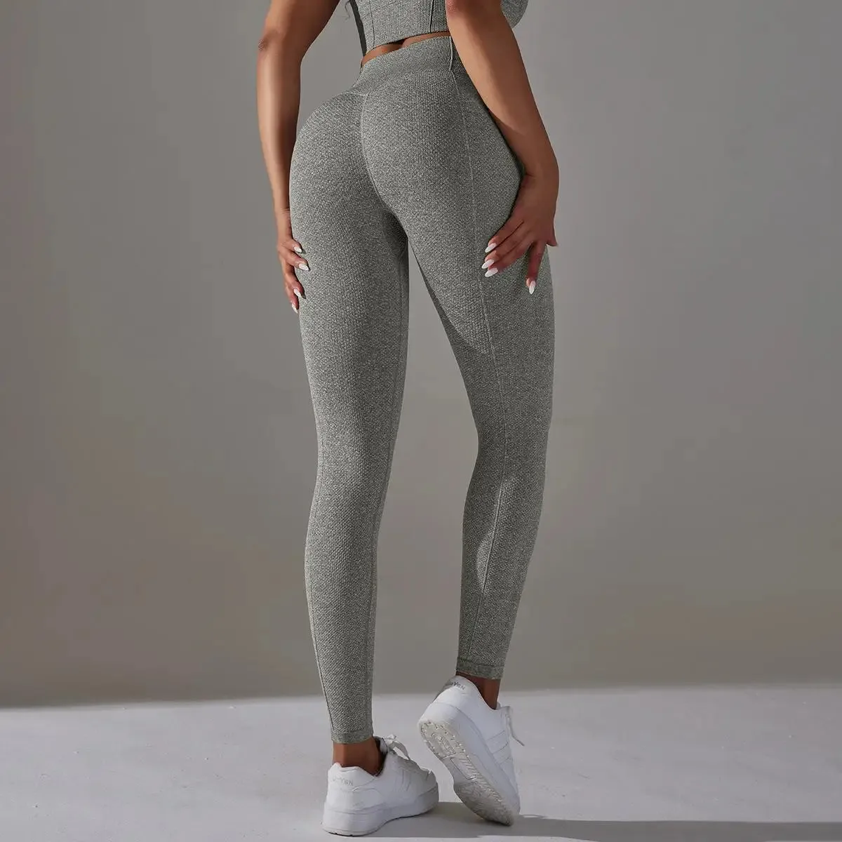 Seamless Yoga Pants - Elevate Your Gym and Yoga Sessions