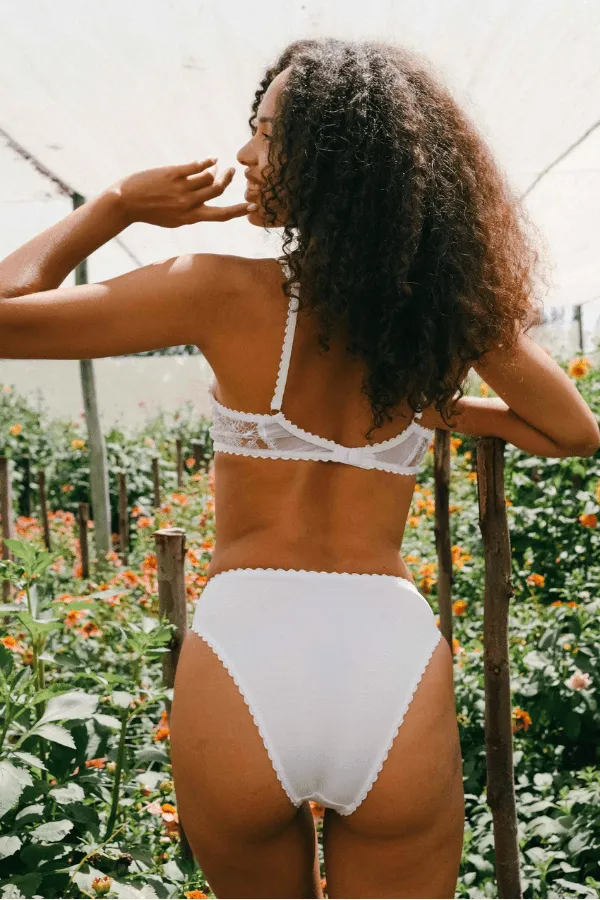 Sophie Cup Bra - White