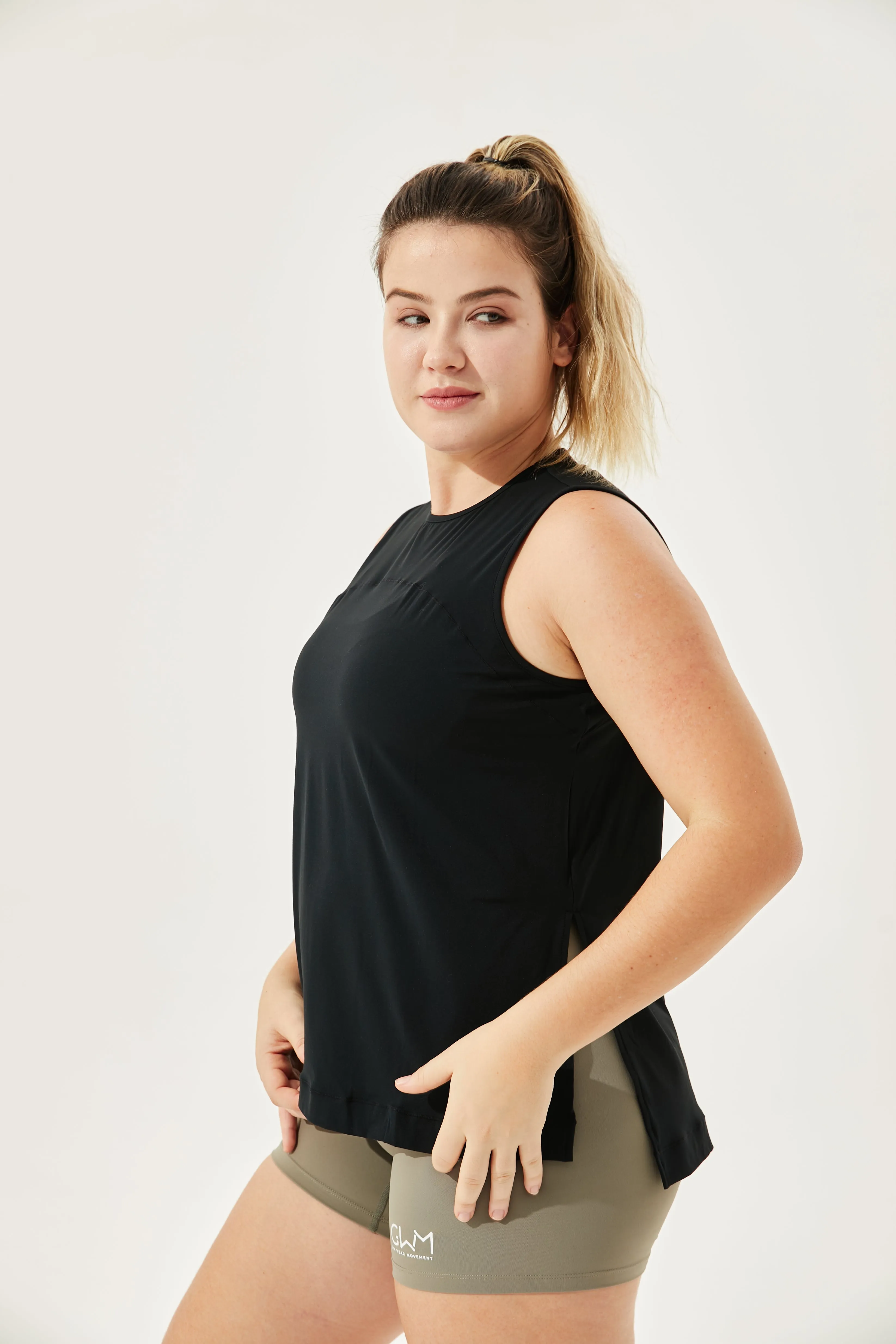 Tangs Display -  Cooling & Buttery Soft Feather Top
