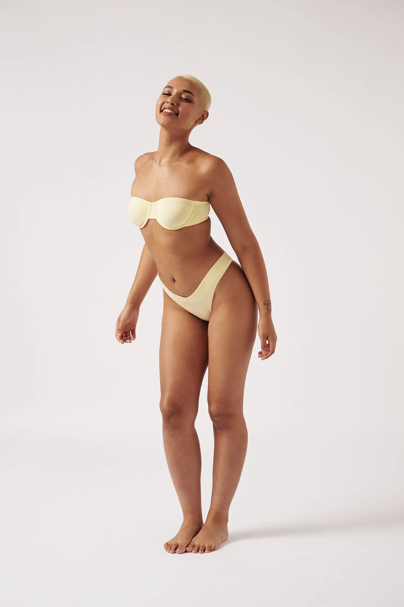 The Strapless - Lemon Limited Edition