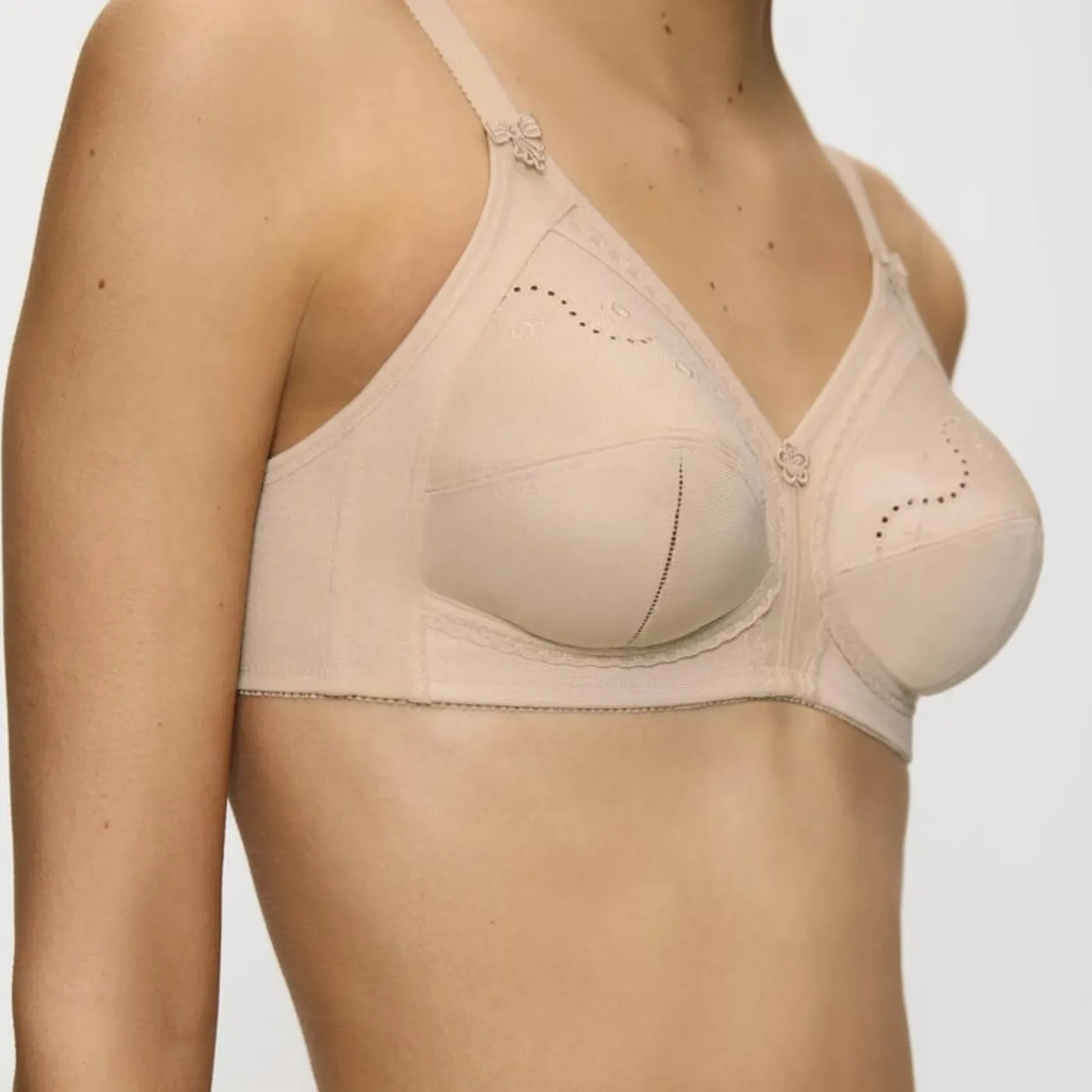 Triumph Doreen & Cotton Non-Wired Bra | Natural