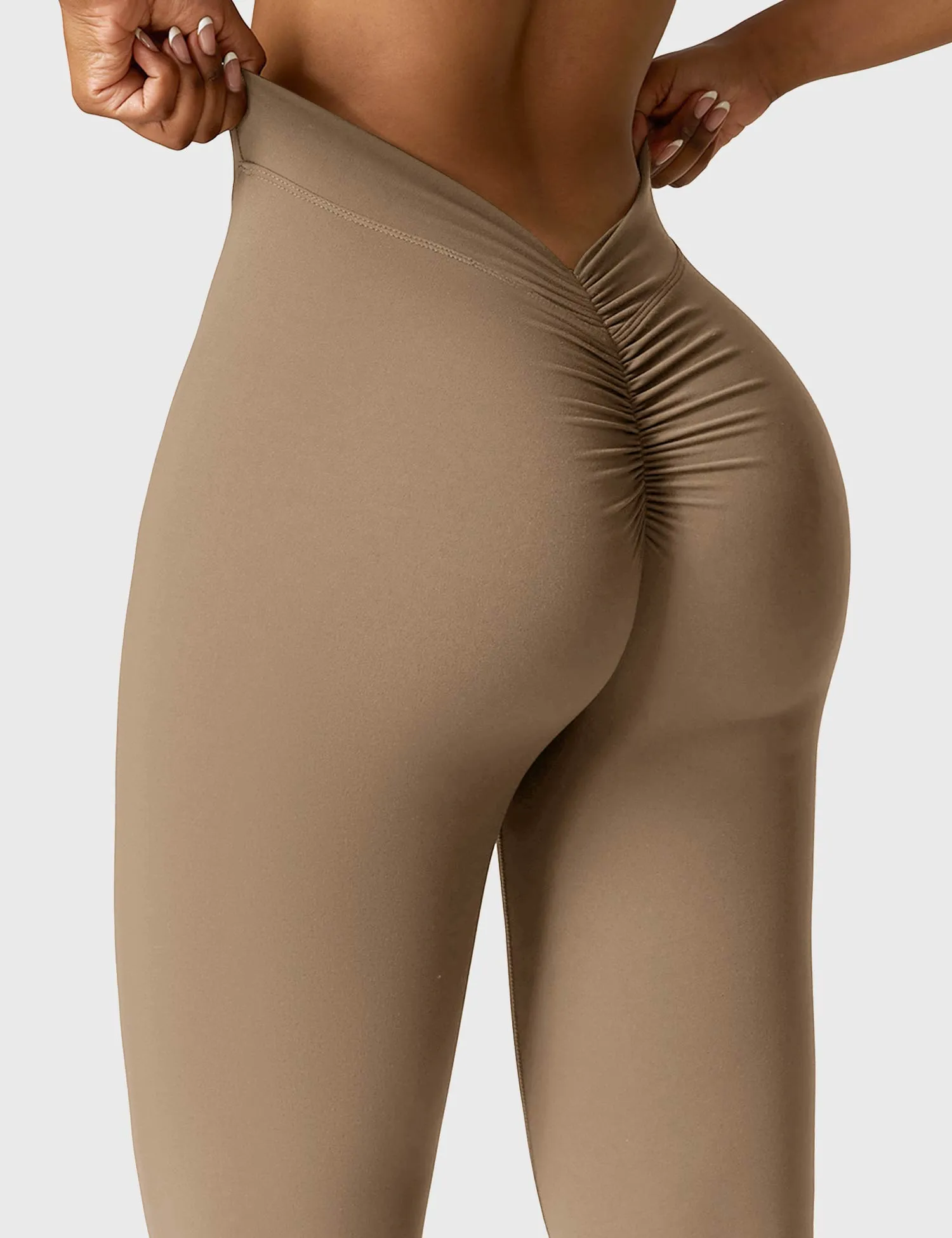 V-back Flare Leggings