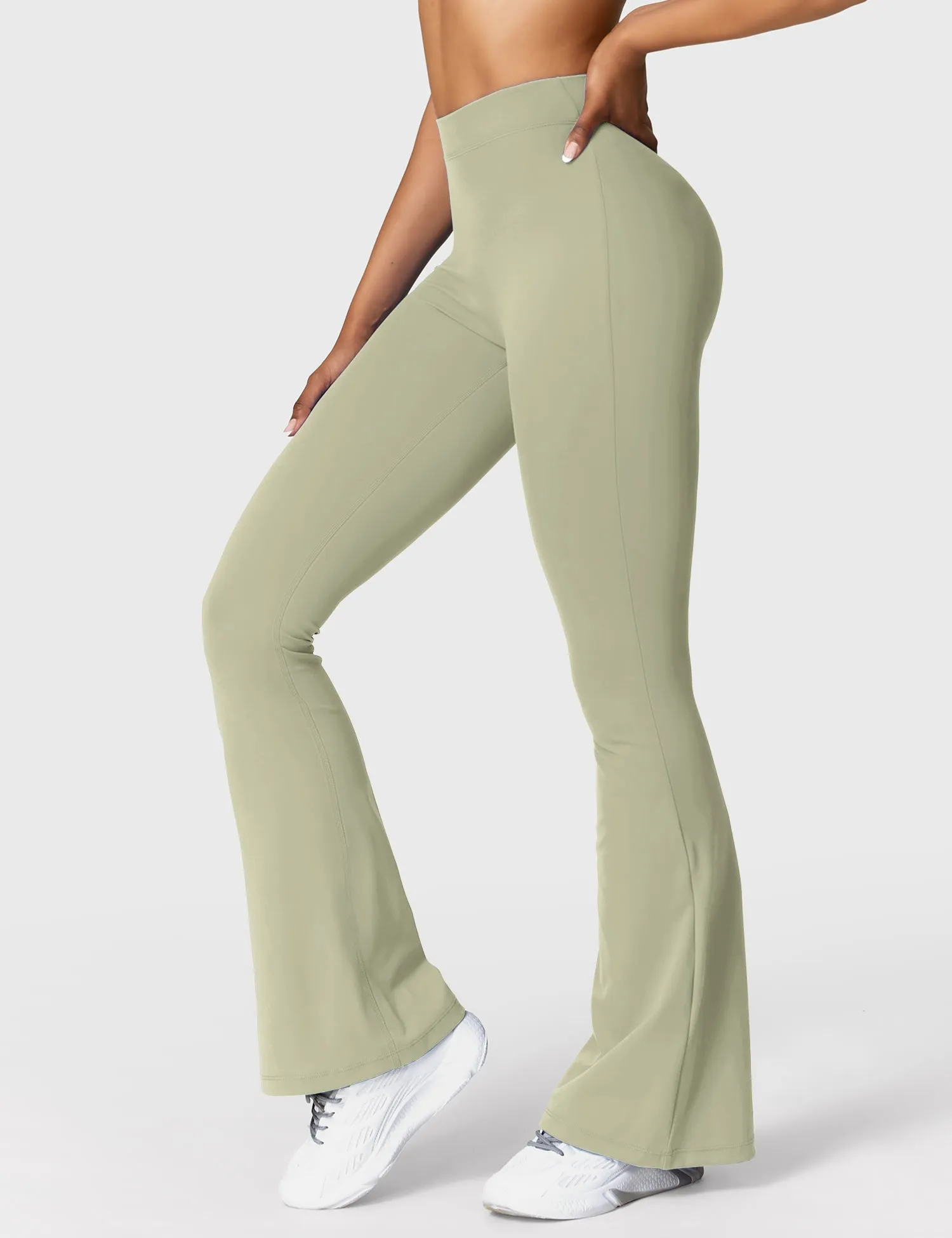 V-back Flare Leggings