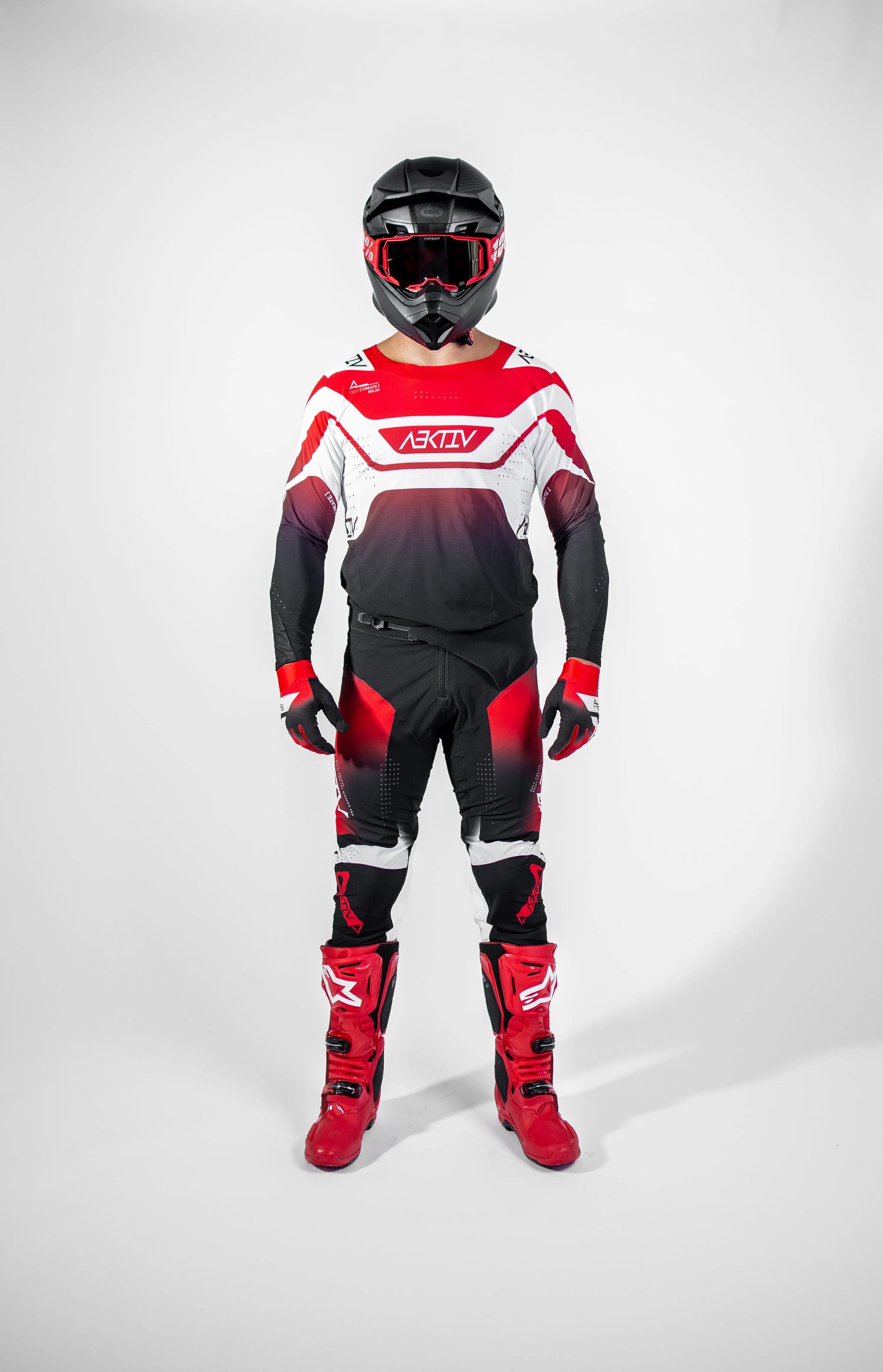 VAPR Jet Black / Red Pants