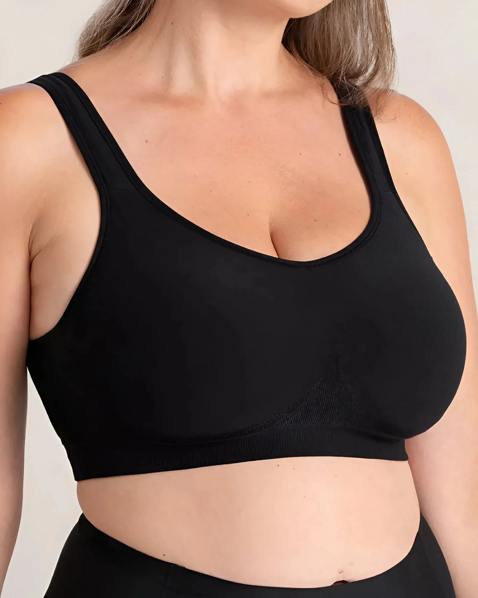 Versatile Wire-Free Shaper Bra with Adjustable Features™