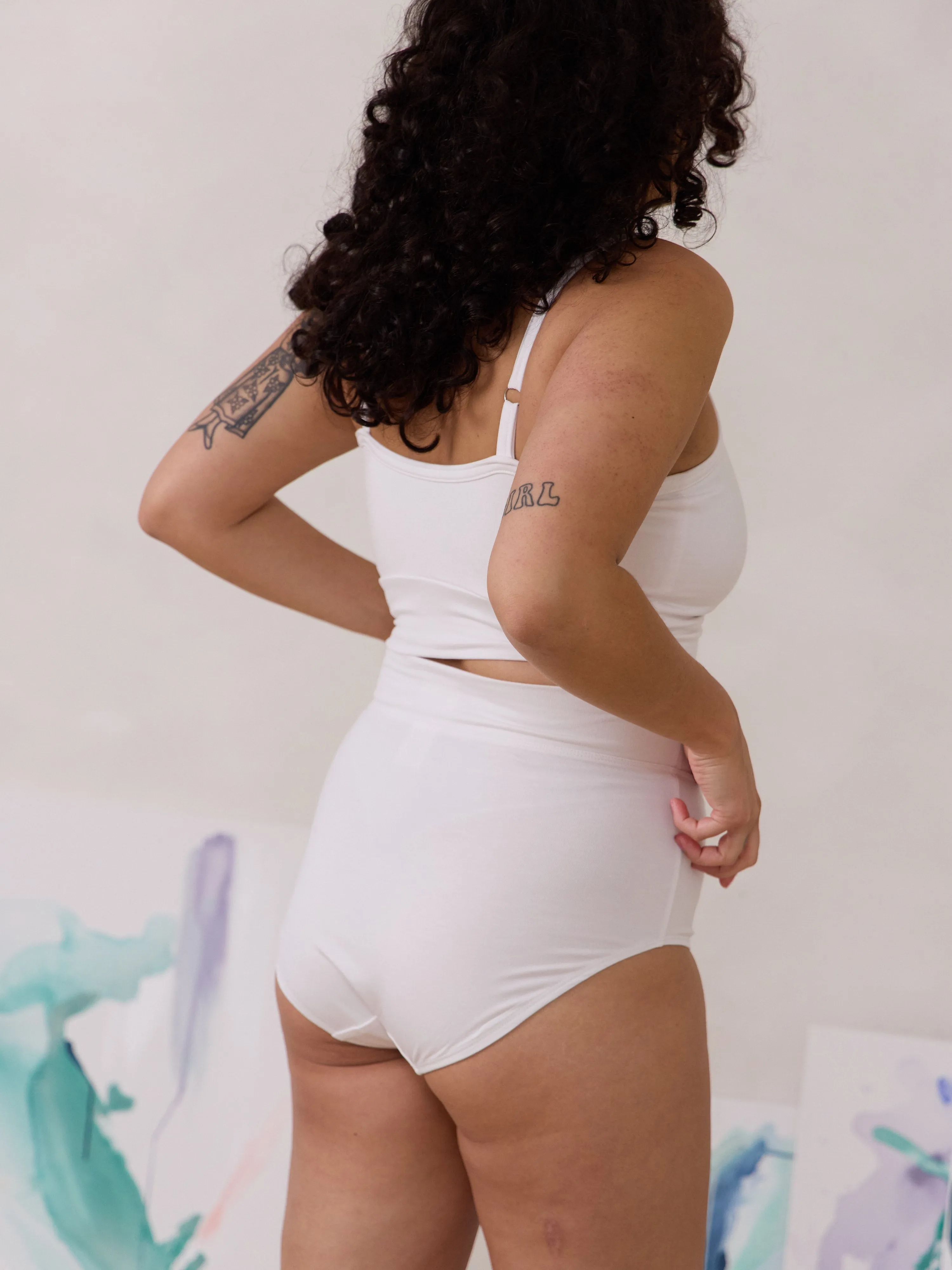 WHITE KEALY UNDIE