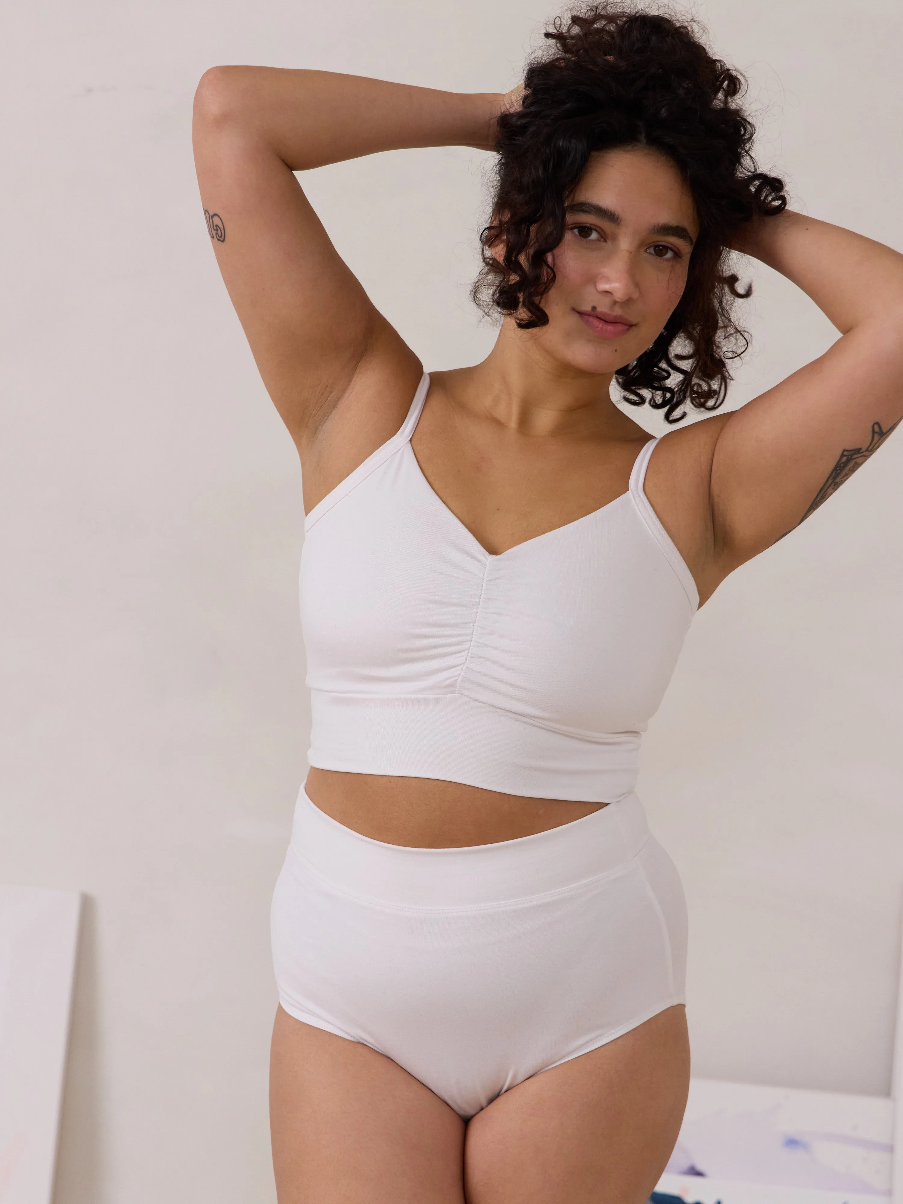 WHITE KEALY UNDIE