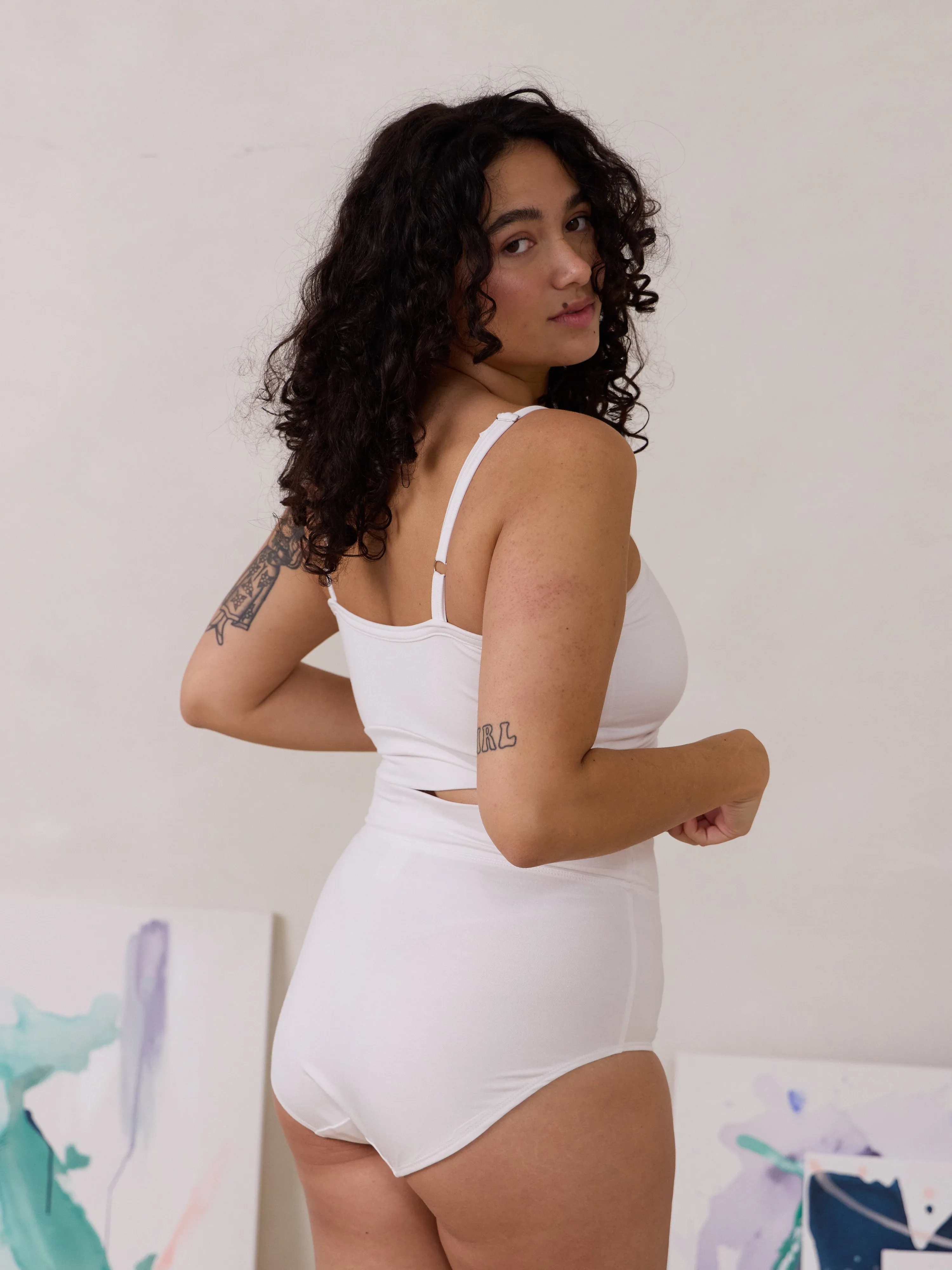 WHITE KEALY UNDIE