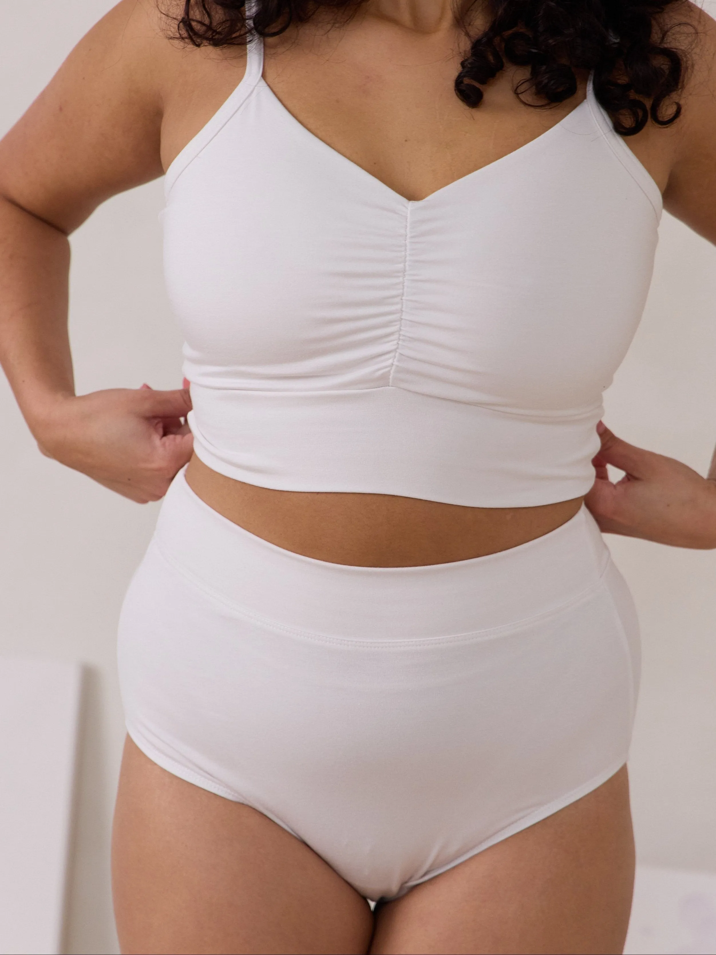 WHITE KEALY UNDIE