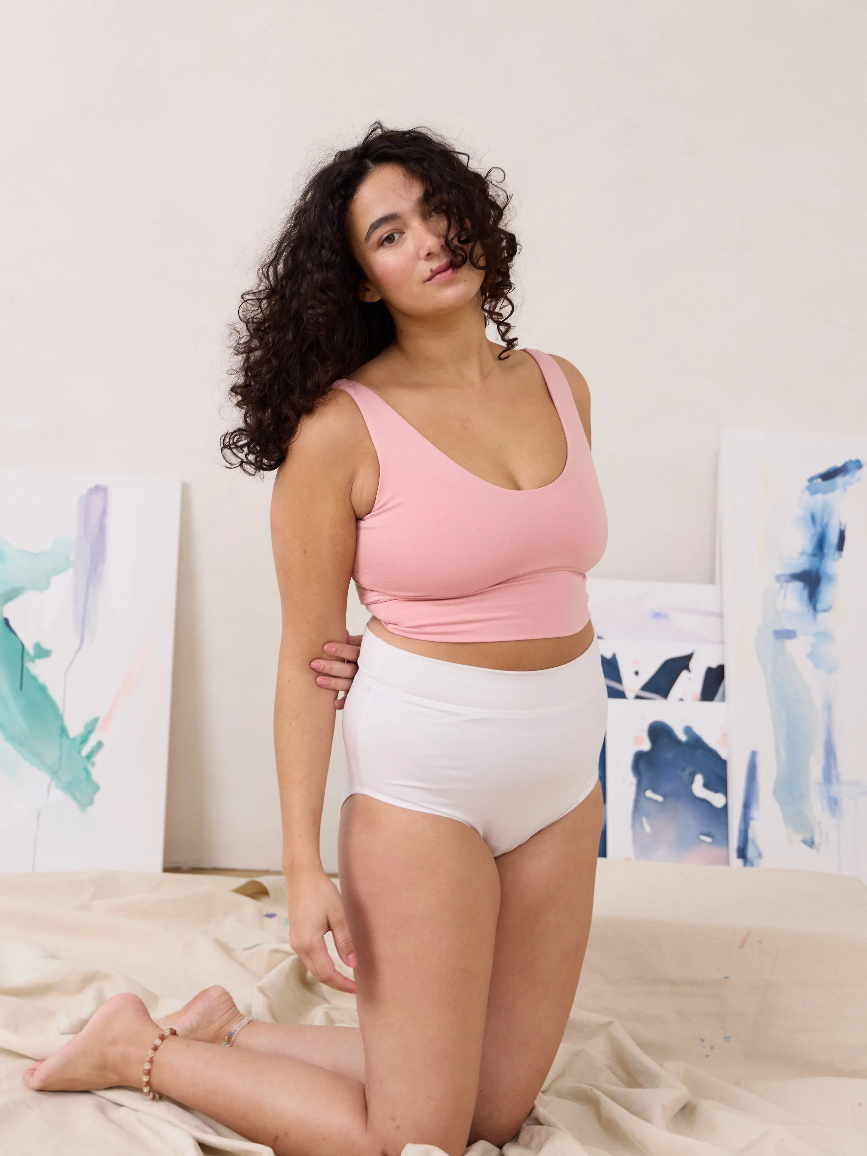 WHITE KEALY UNDIE